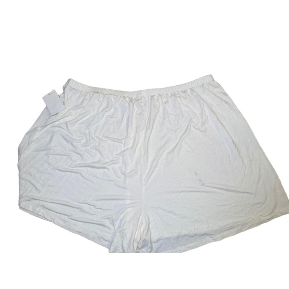 NWT NORDSTROM Womens 2X White Pajama Shorts Extremely Soft Cozy - Picture 4 of 6